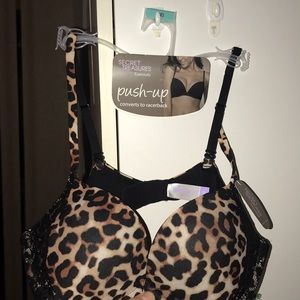 Leopard bra